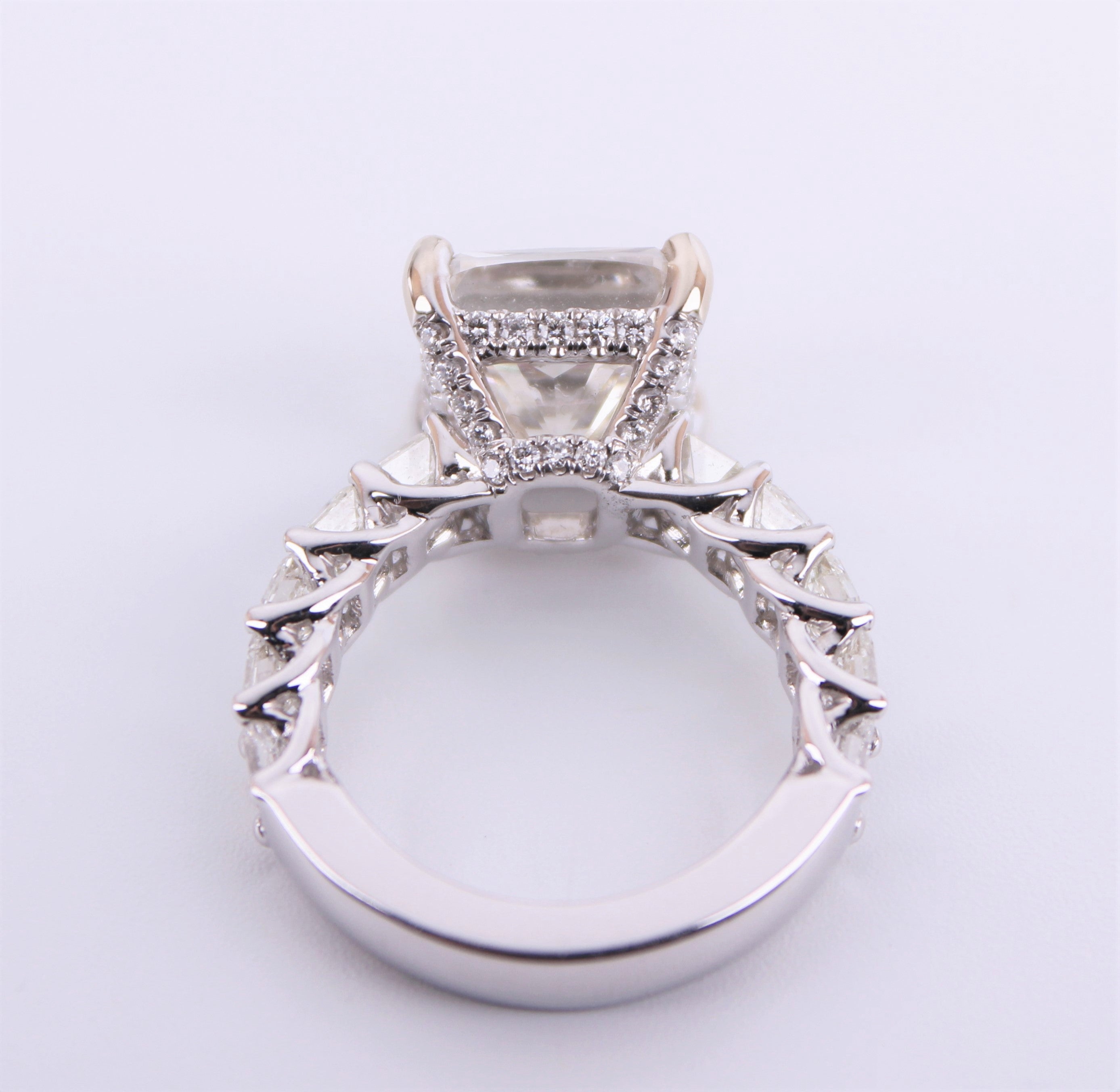 GIA CERTIFIED 6.52 CT CUSHION DIAMOND / 18K WHITE GOLD DIAMOND RING